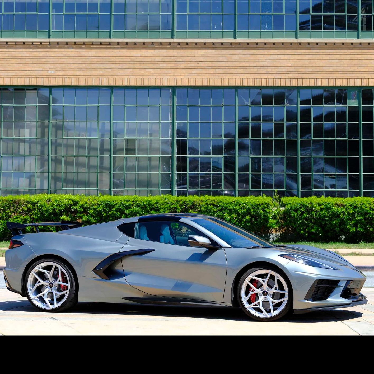 Profile of Thearon Henderson