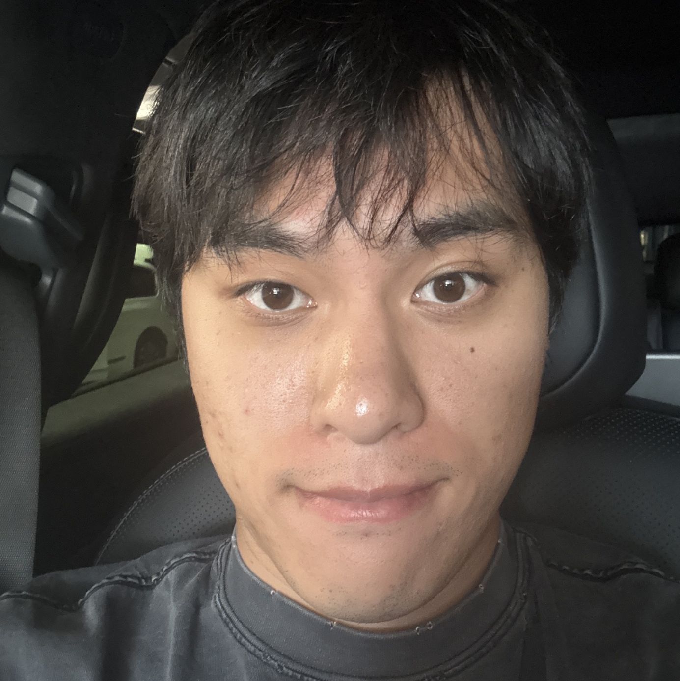 Profile of Yiping Shi