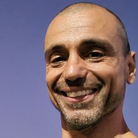 Profile of Alex Coelho