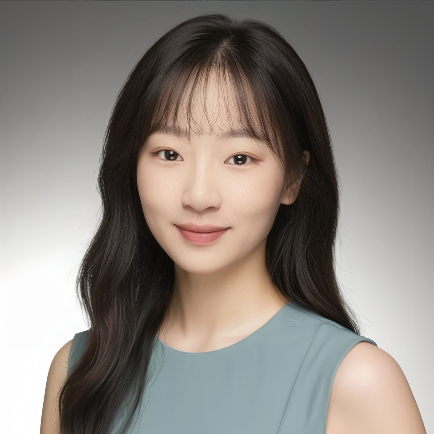 Profile of Muqi Zhang