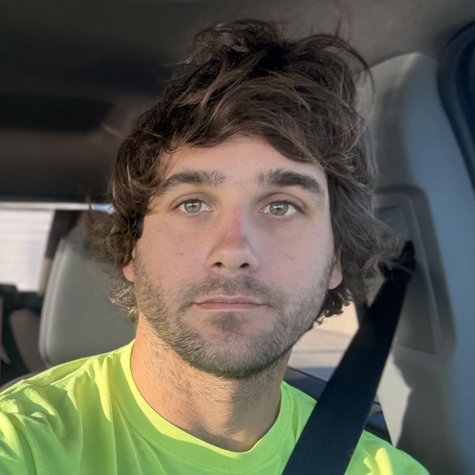 Profile of Hunter Rose