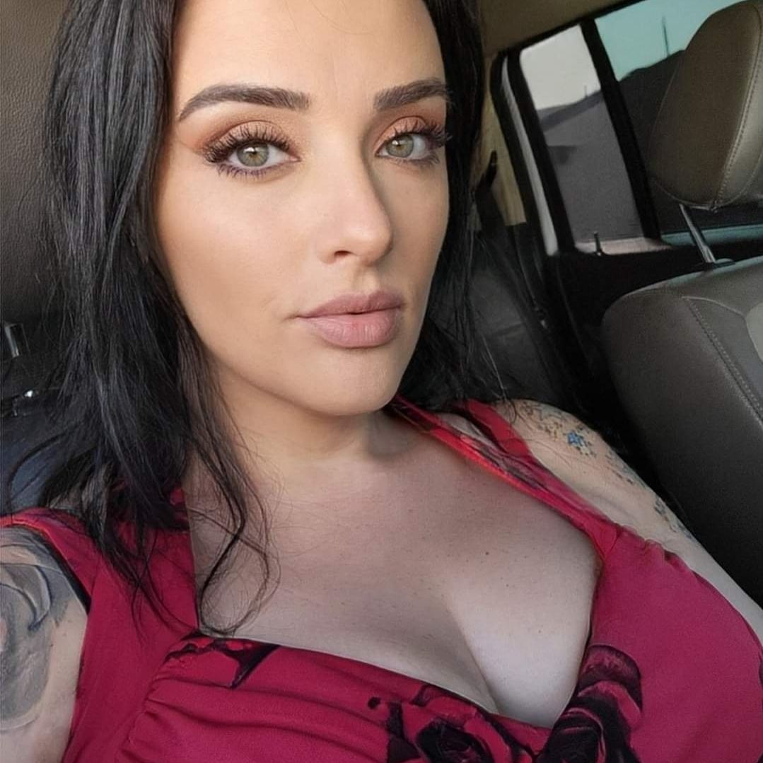 Profile of Daniella Malena