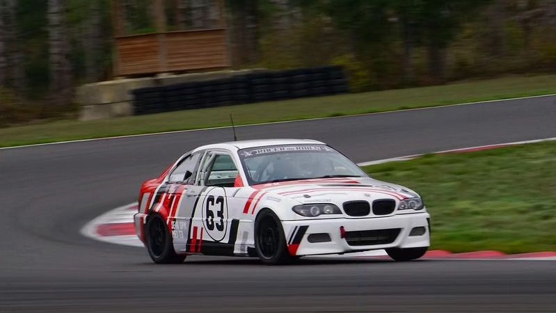 Dundon/Racer on Rails Winter Training - Apr