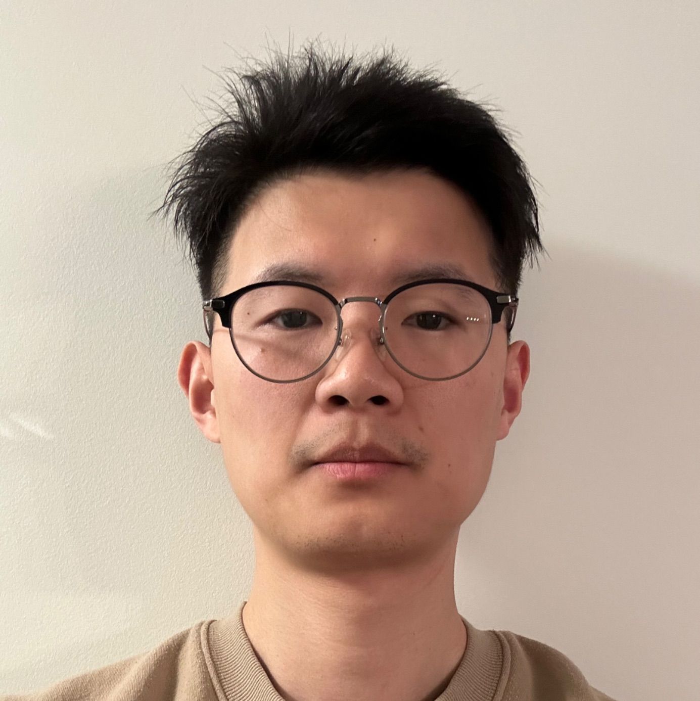 Profile of Feihong Huang