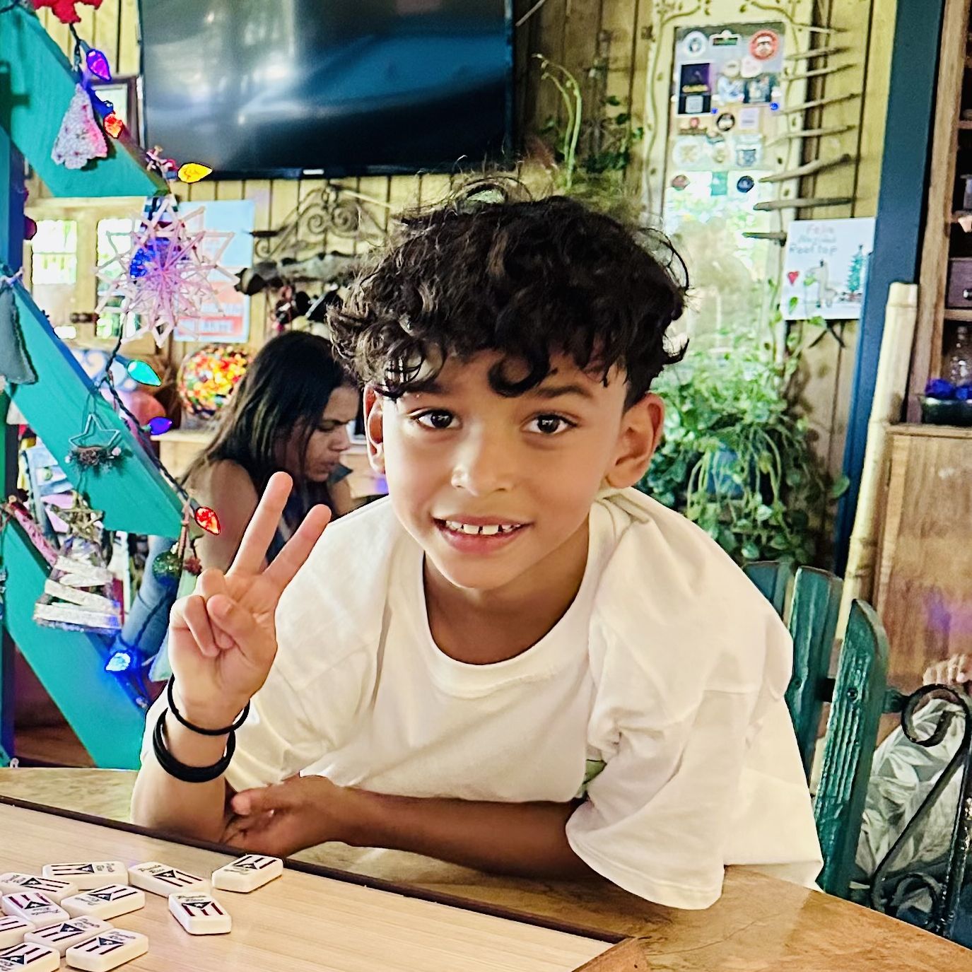 Profile of Roby González