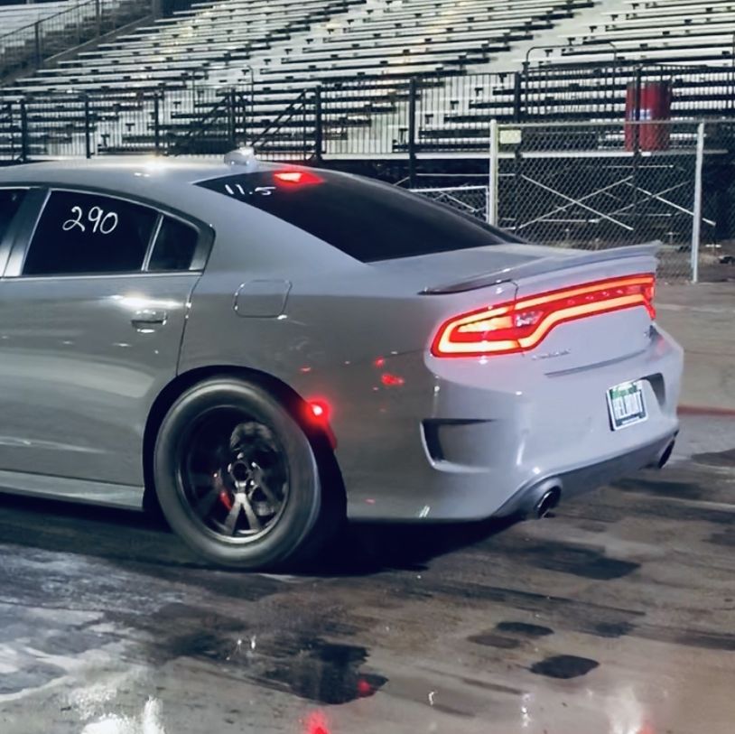 Profile of Austin Deveny