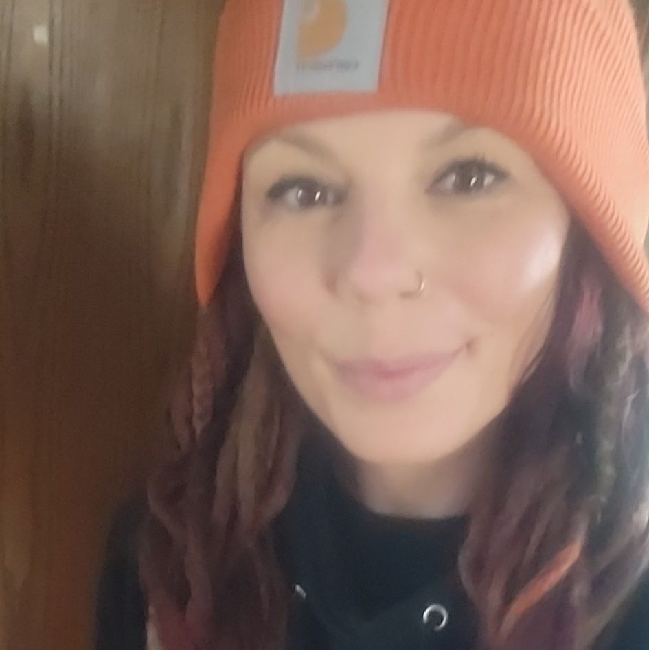 Profile of Sarah Szyjewski