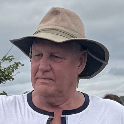 Profile of Craig Hillis