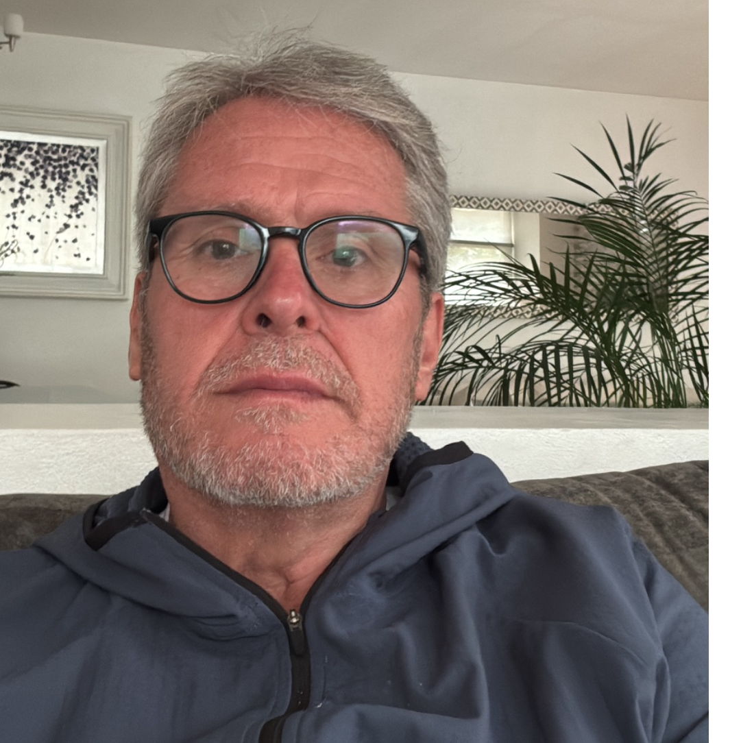 Profile of Alberto Rojas