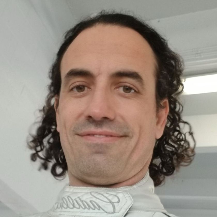 Profile of Philipe Almeida