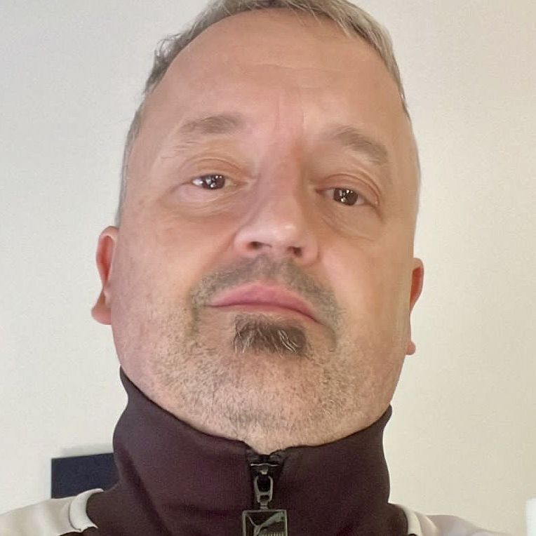 Profile of Scot Iverson