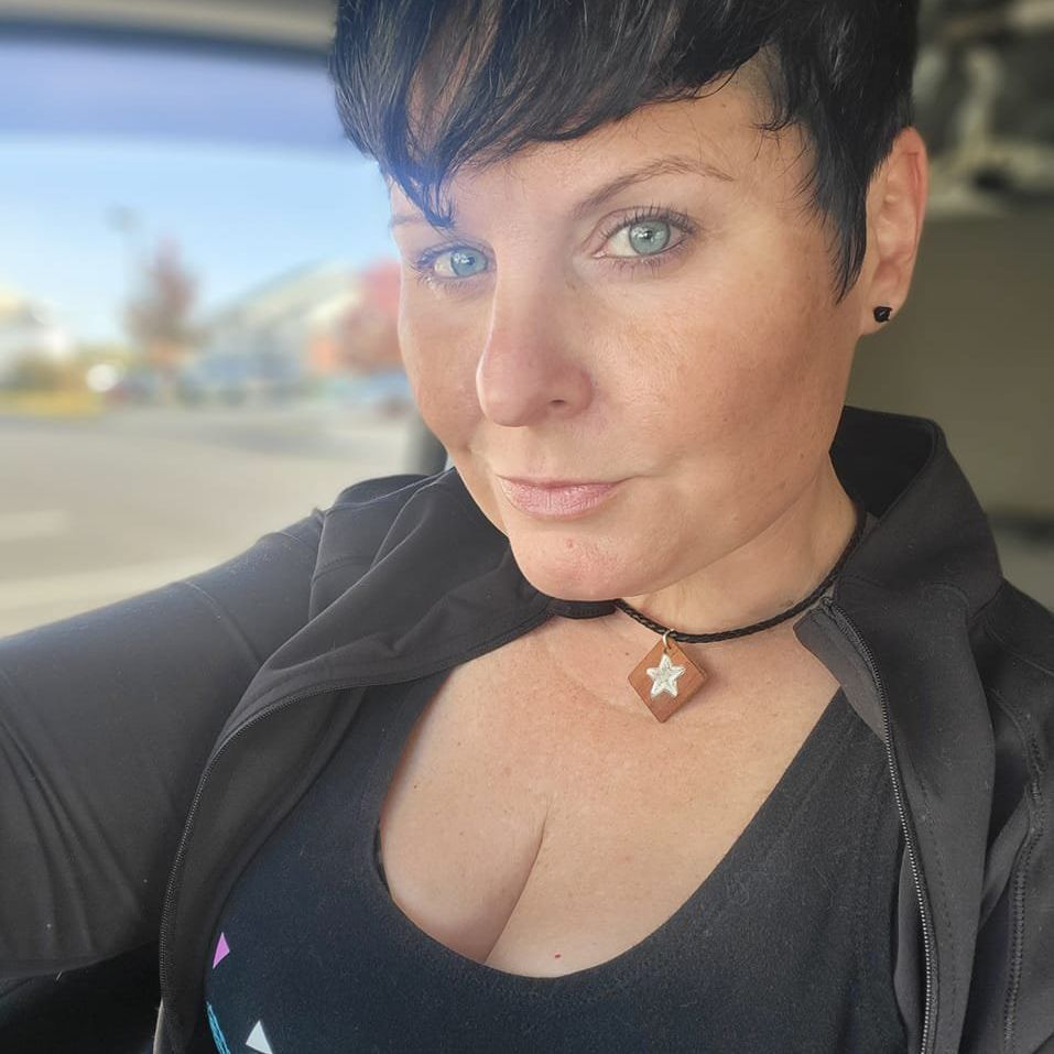 Profile of Dawn Brown