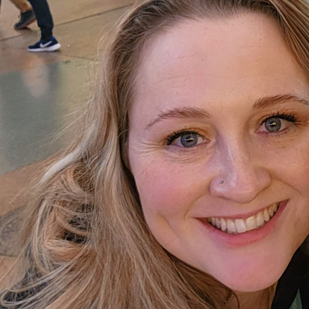 Profile of Sheena Mead