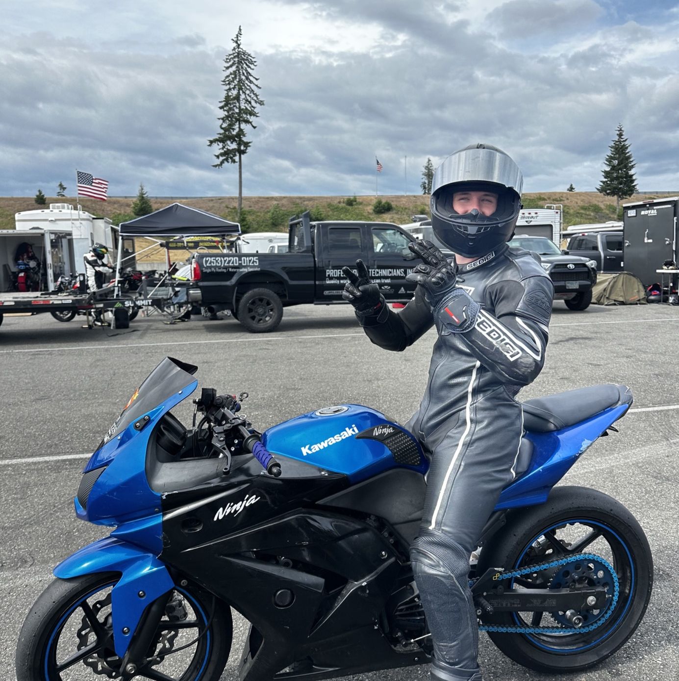 Profile of Zachary Hopping