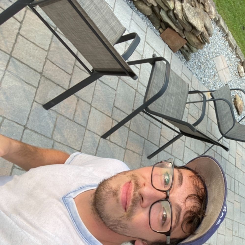 Profile of Zachary Giroux