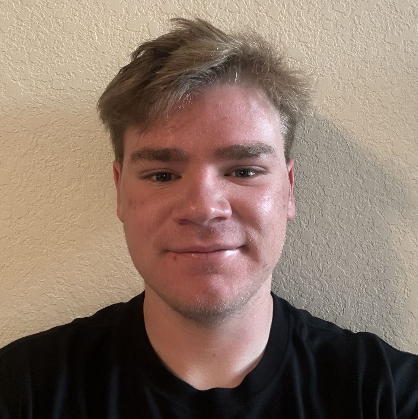 Profile of Logan Dewar