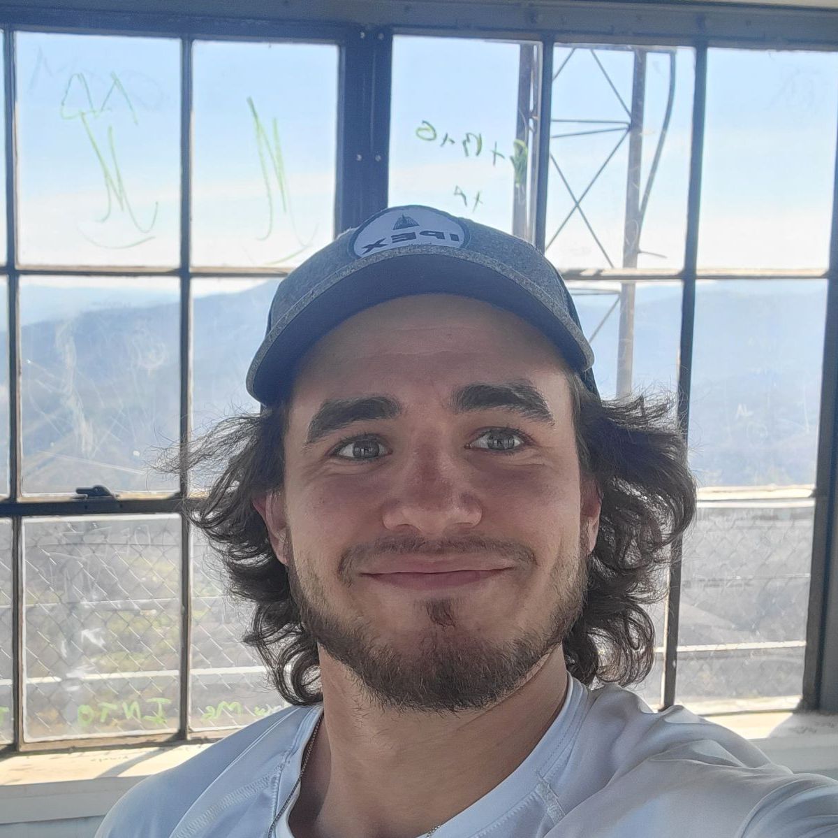 Profile of Hunter Ehnes