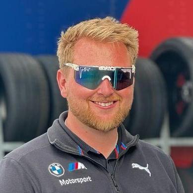 Profile of Ryan Reeves