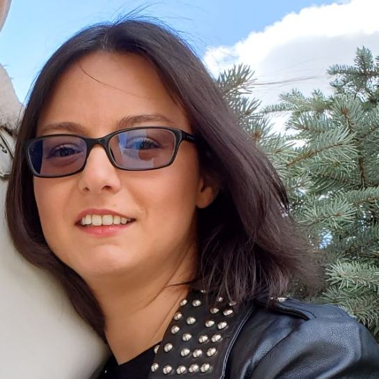 Profile of Andreea Popescu