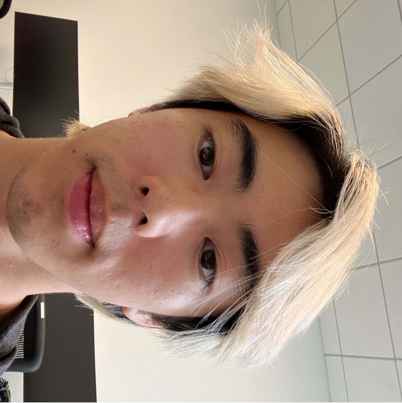 Profile of Sean Ng pack