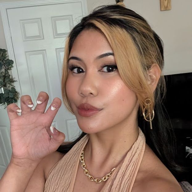 Profile of Chrissy Trespeses