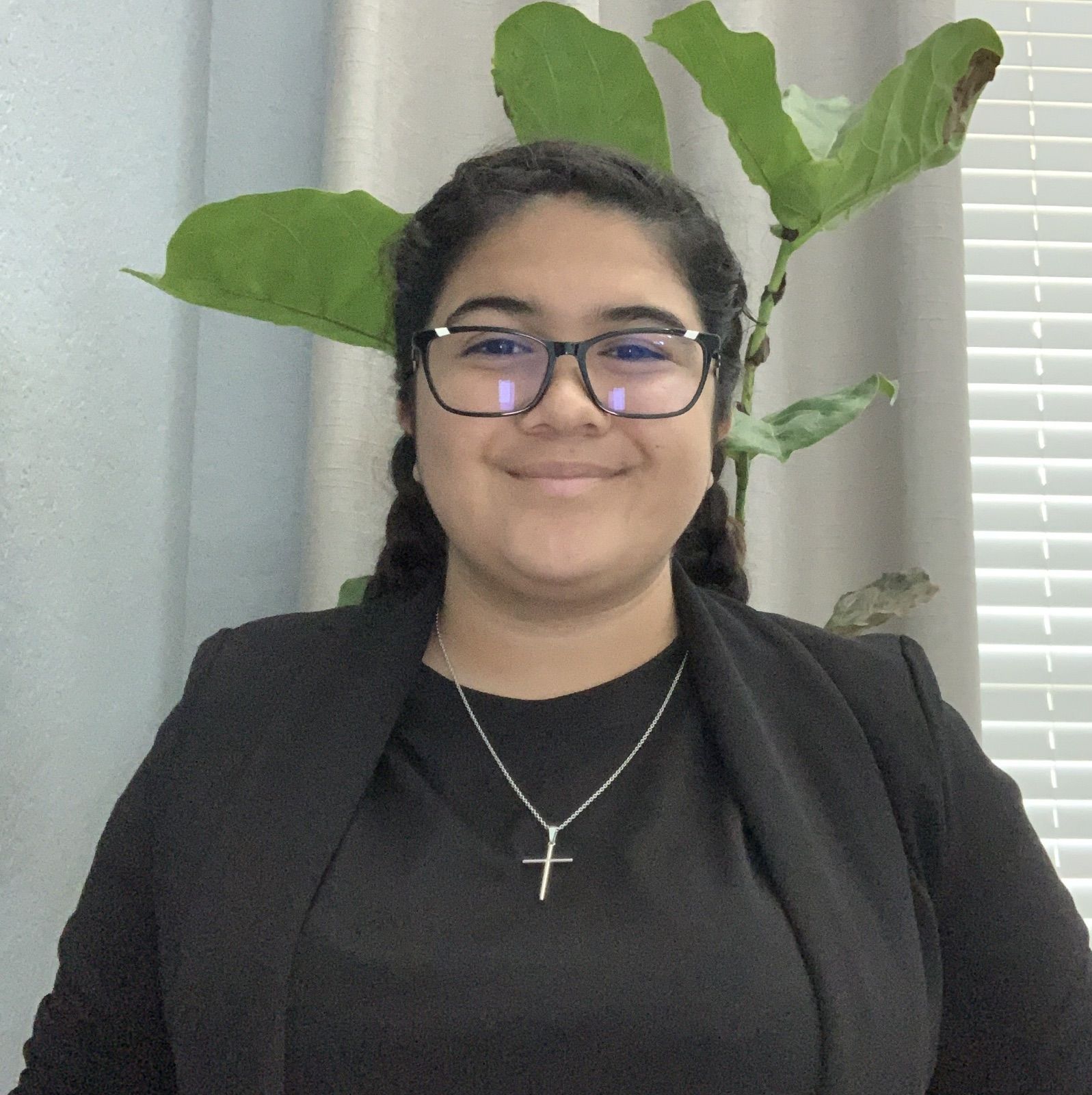 Profile of Analisa Maldonado