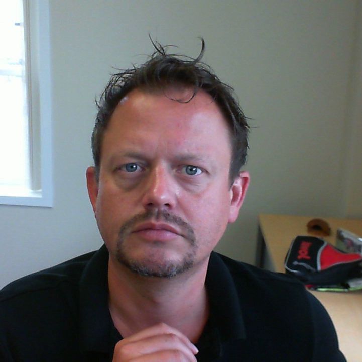 Profile of Achim Becker