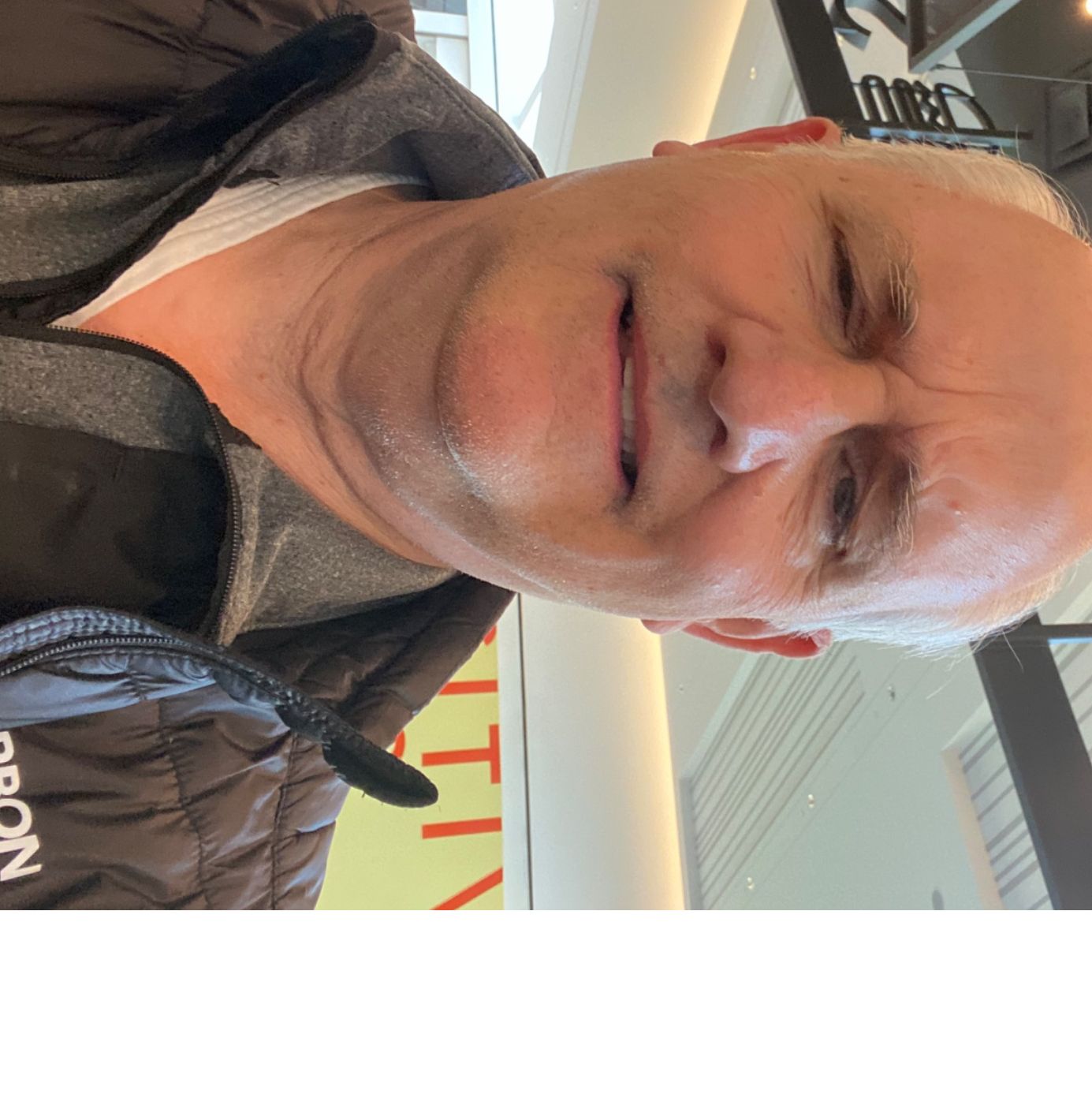 Profile of Jonathan Bonds