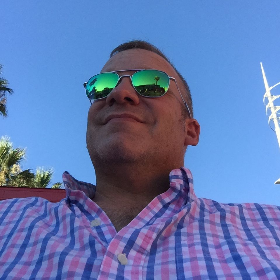 Profile of Erik Dasque