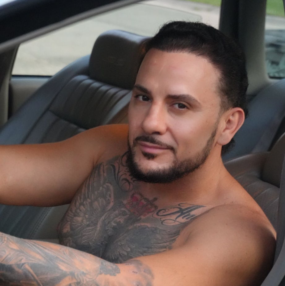 Profile of Daniel Angelov