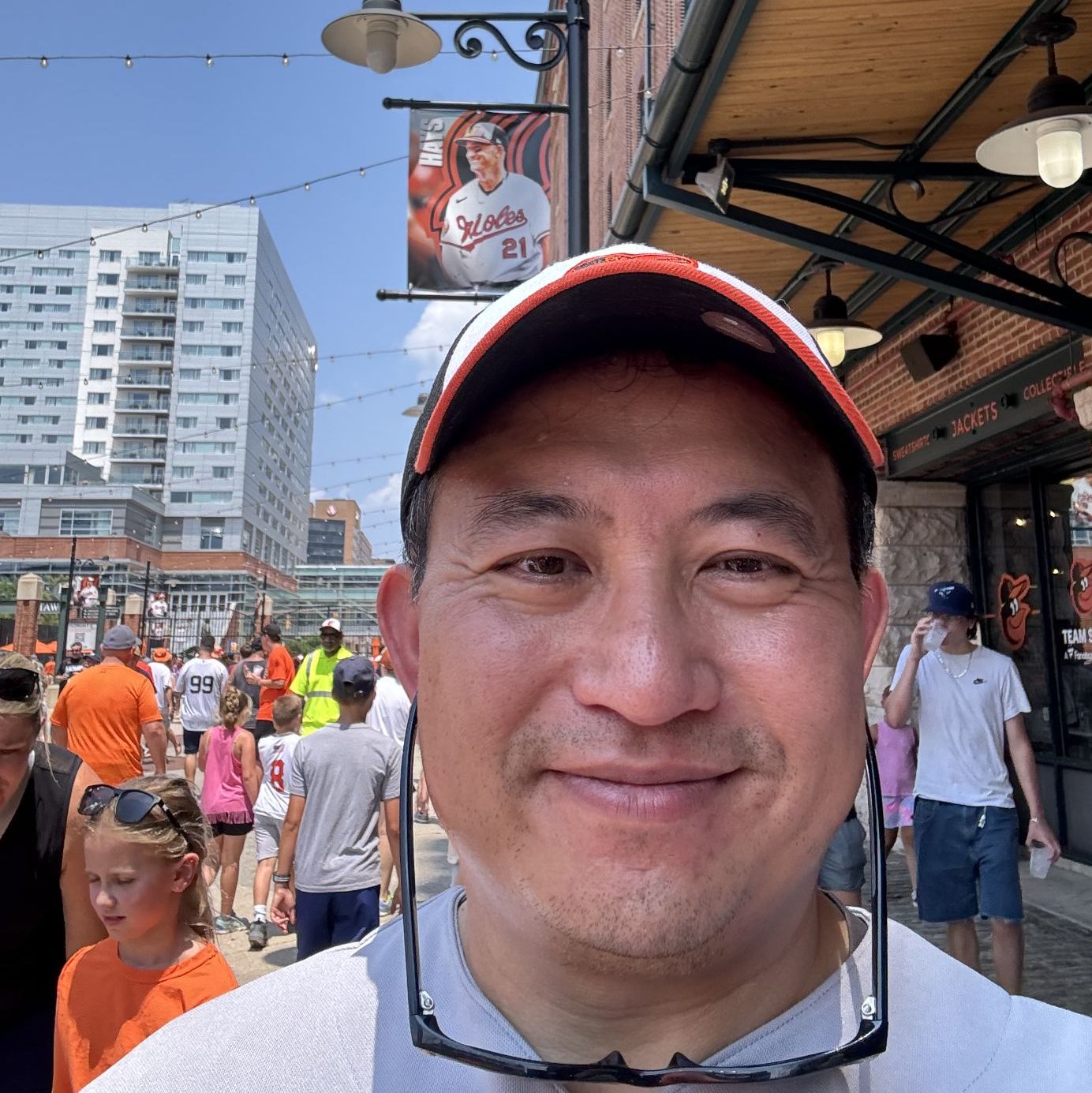 Profile of Wayne Lee