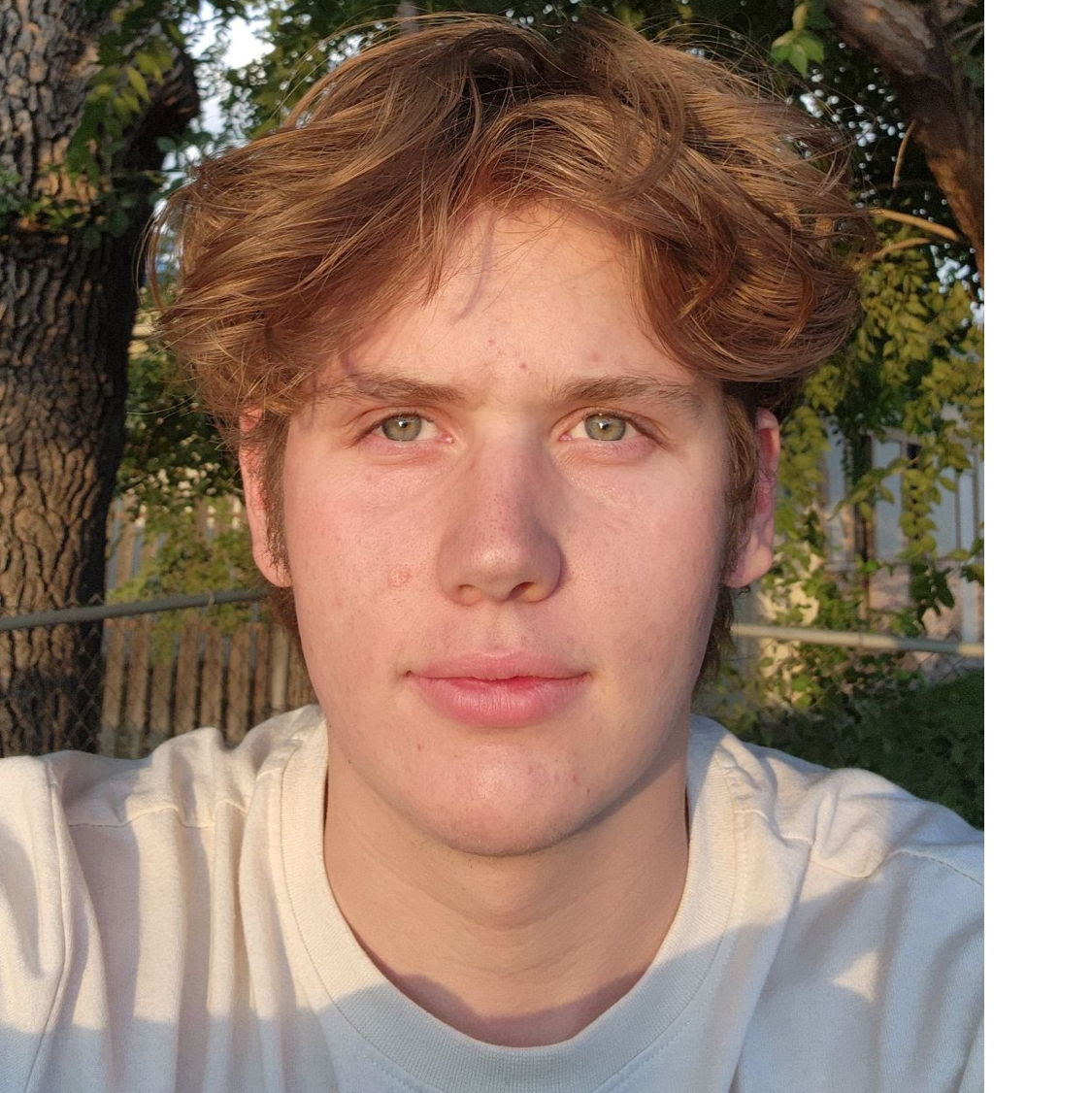 Profile of Jonah Lewis