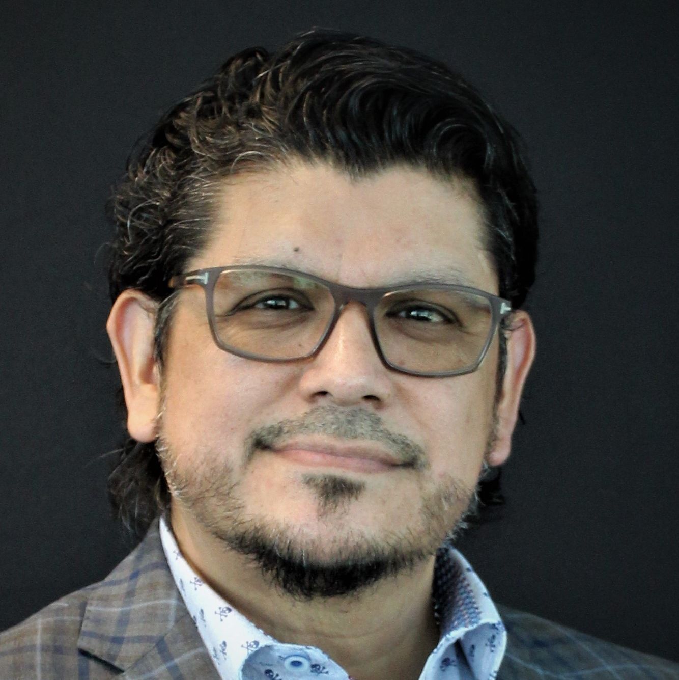 Profile of Leopoldo Hernandez Jr