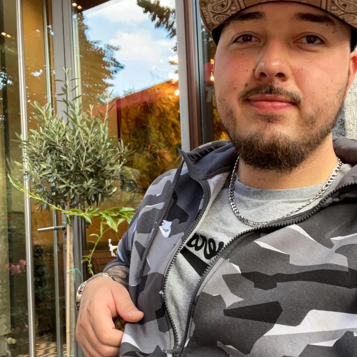 Profile of Jacob Valdez