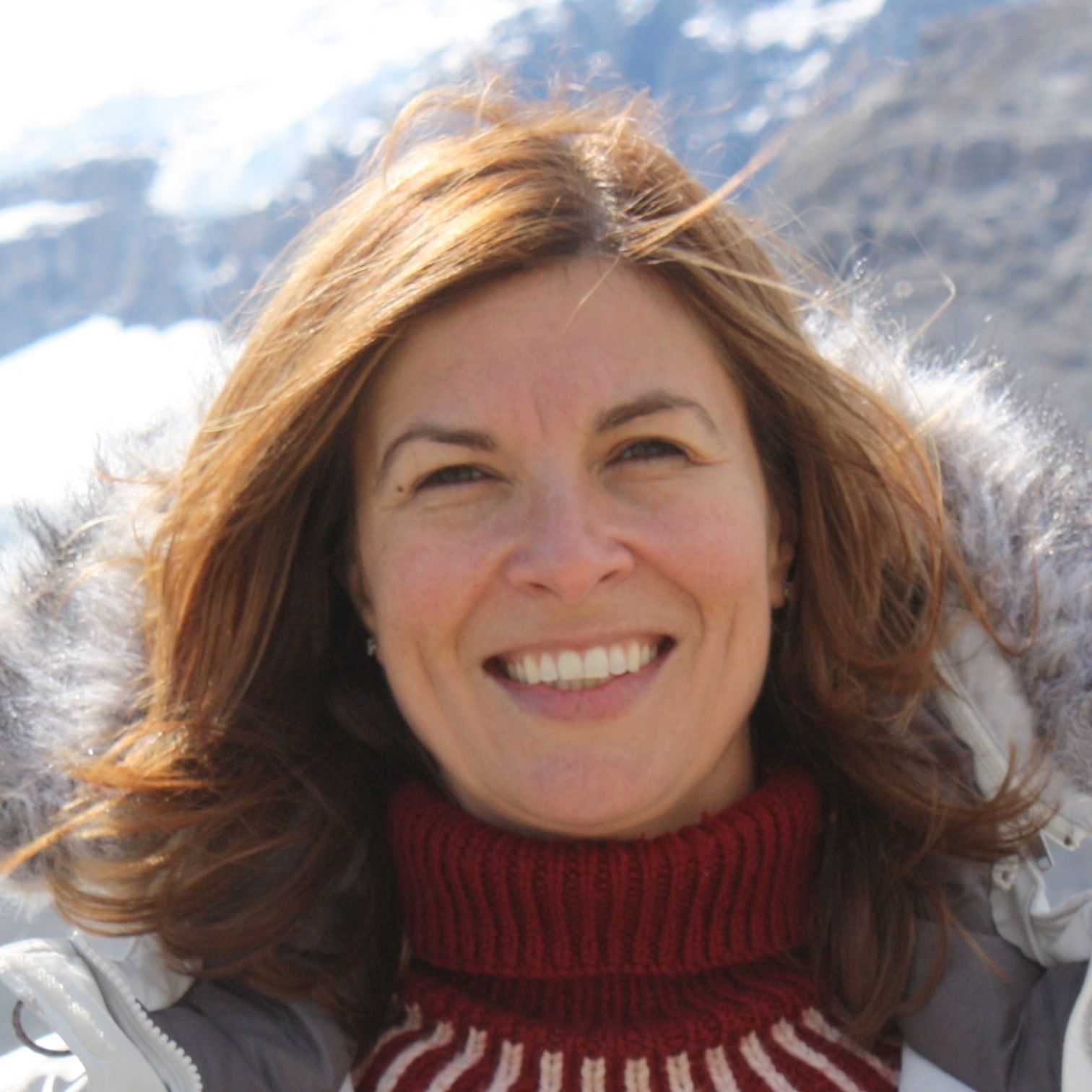 Profile of Luana Comin-Sartor