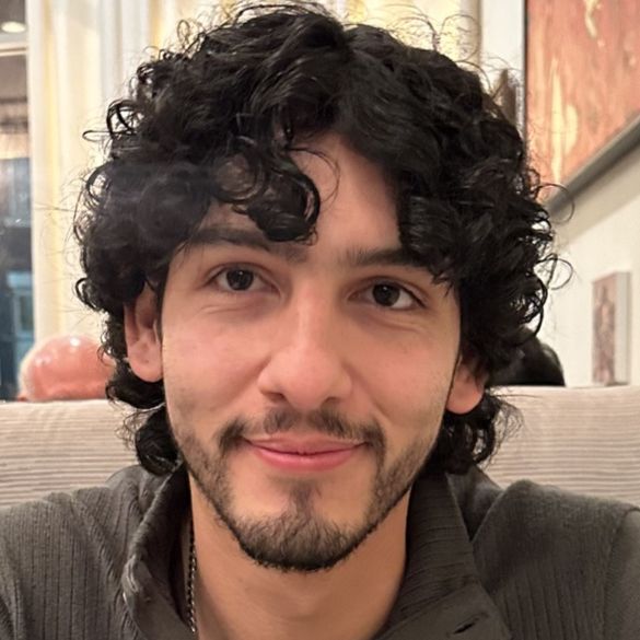 Profile of Daniel Reyes