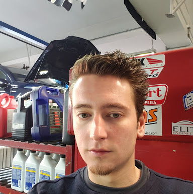 Profile of Adrian Wlostowski