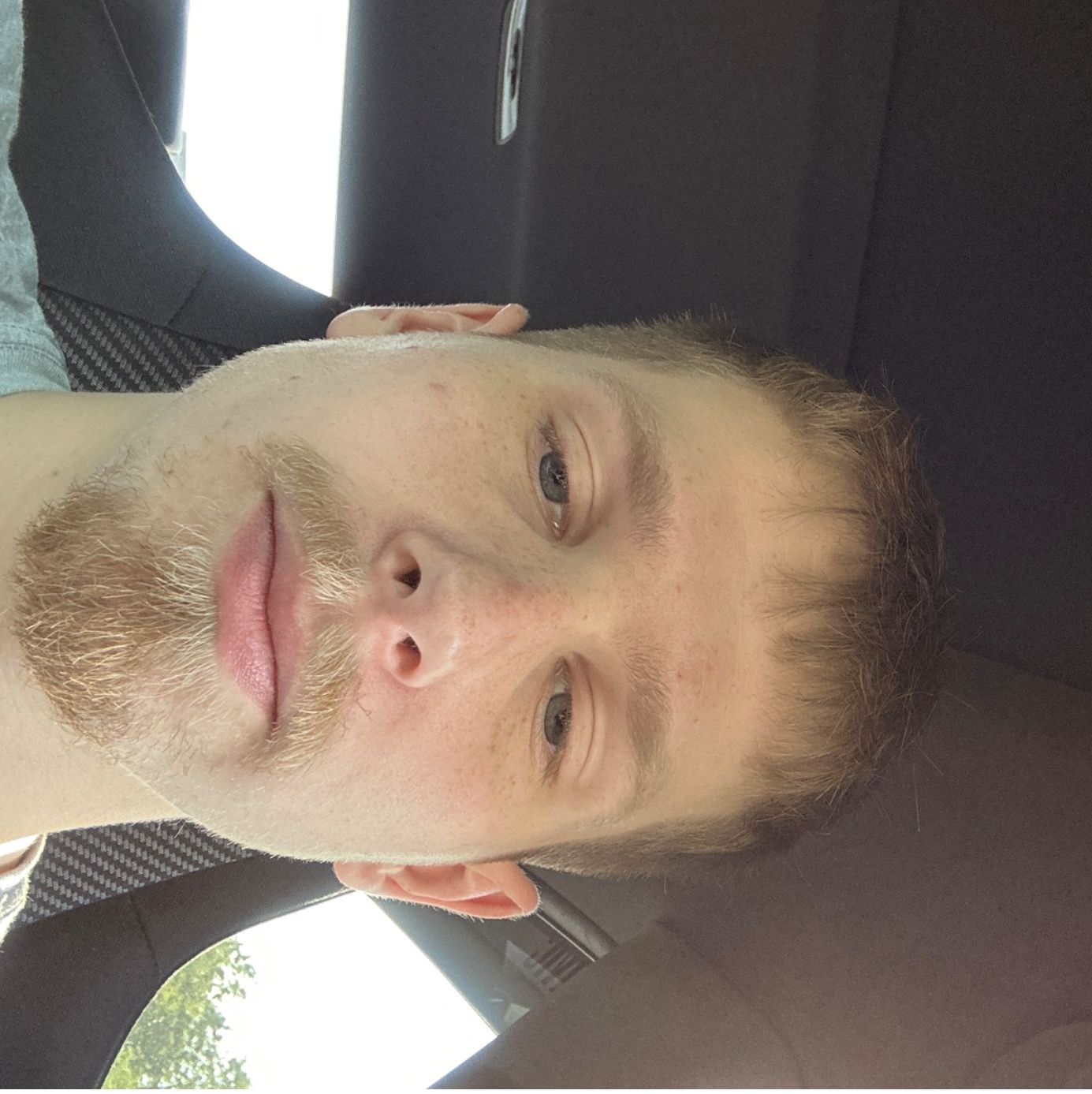 Profile of Derek Cronis