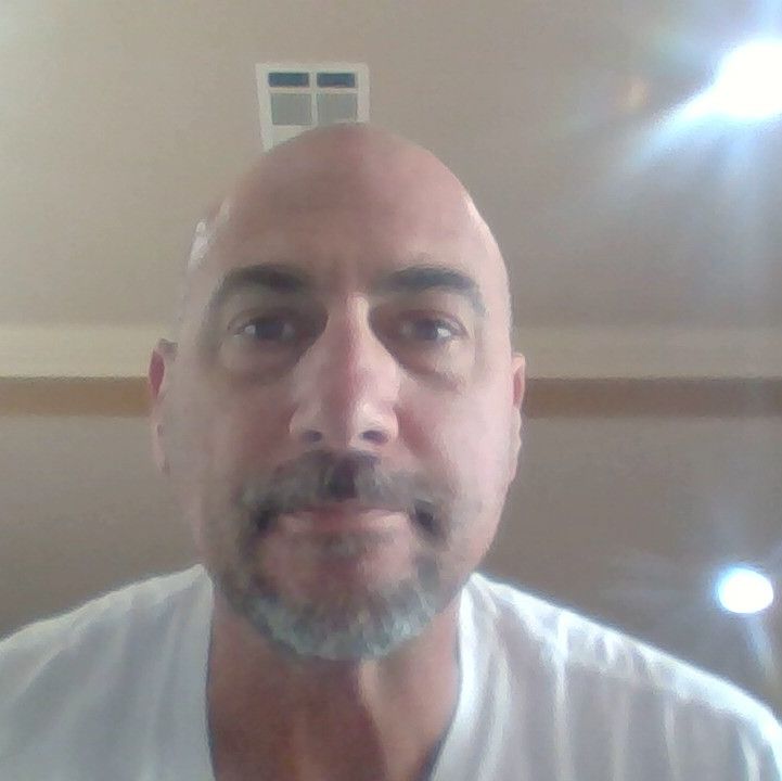 Profile of Frank Gelormini