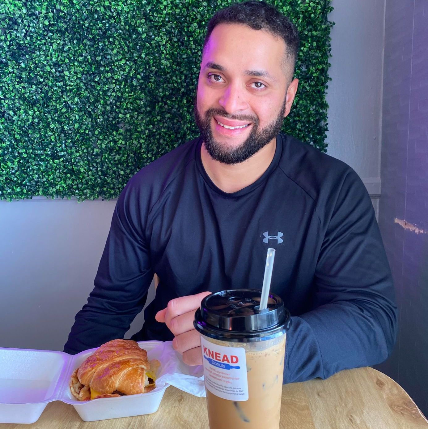 Profile of Yariff Eskenazi