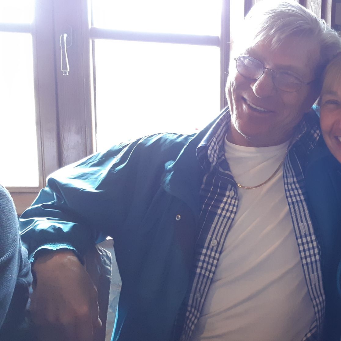 Profile of Garry Houchen