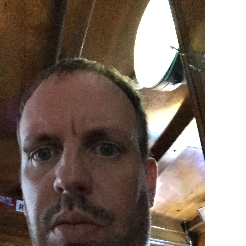 Profile of Jeremy Holcomb