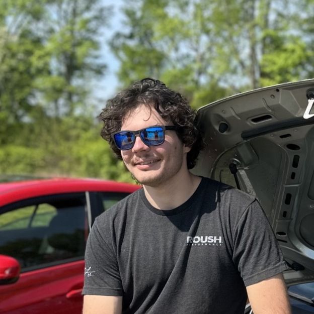 Profile of Dylan Hennet