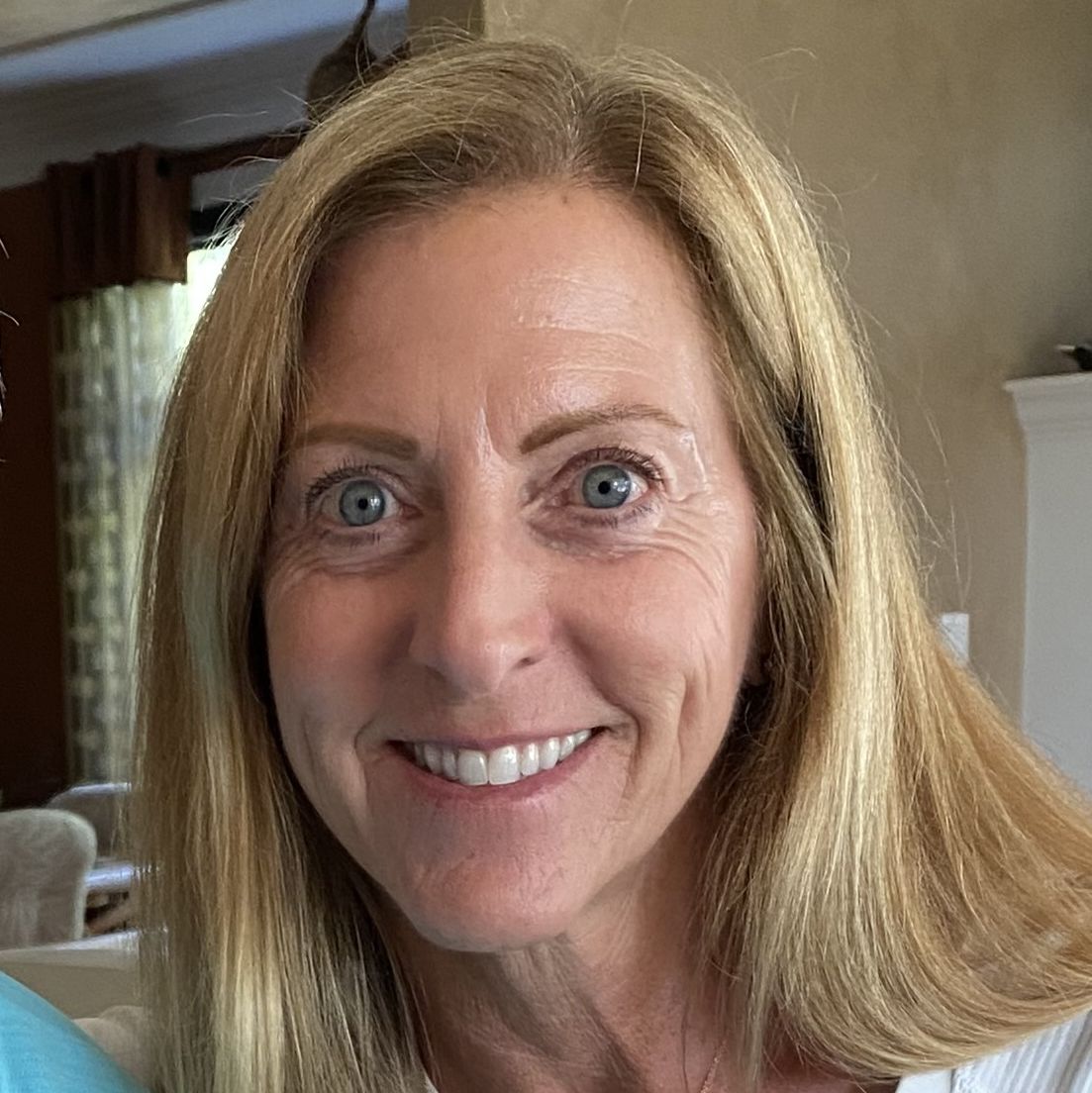 Profile of Carolyn Holihan