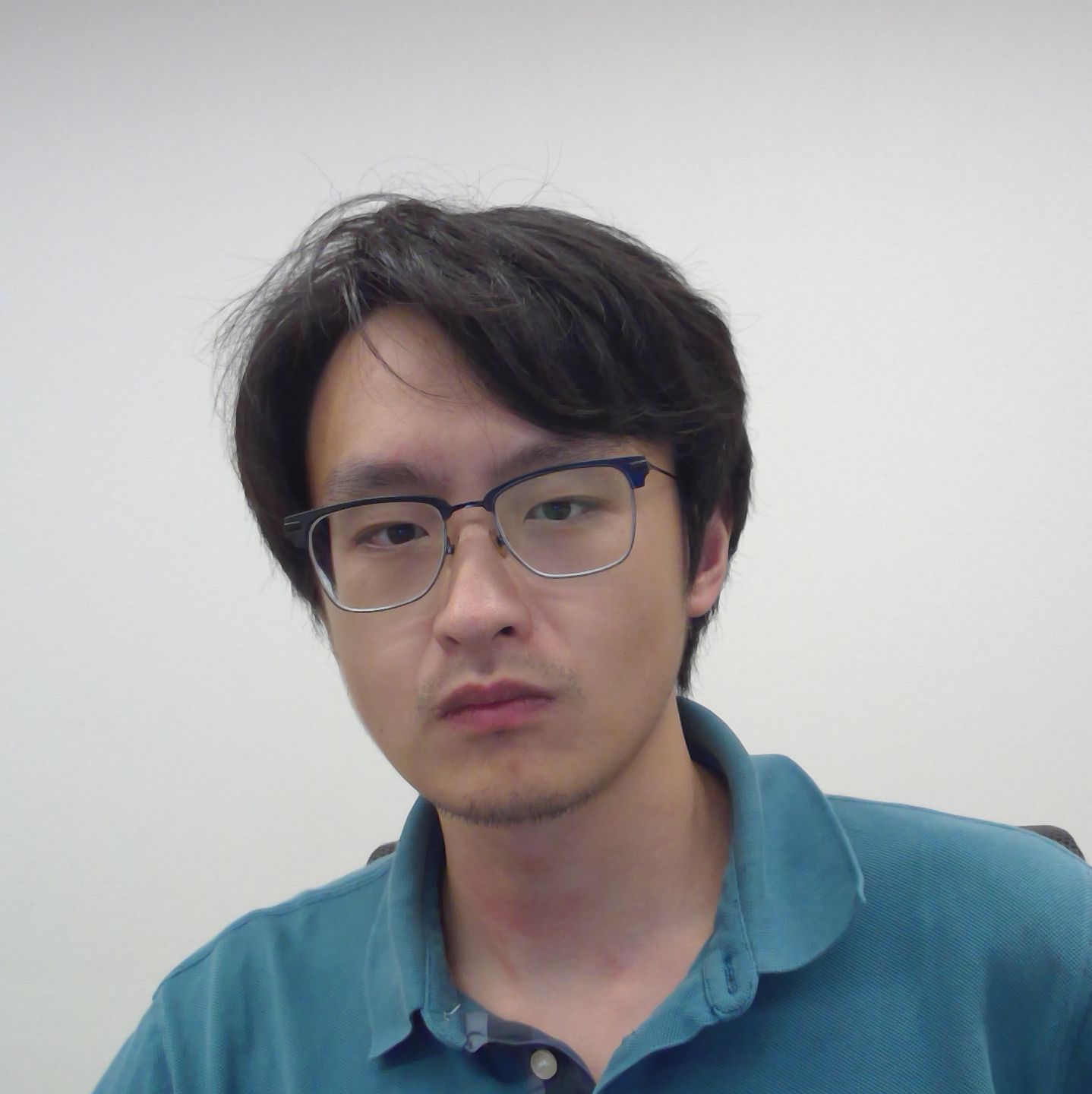 Profile of Lingfeng Yang