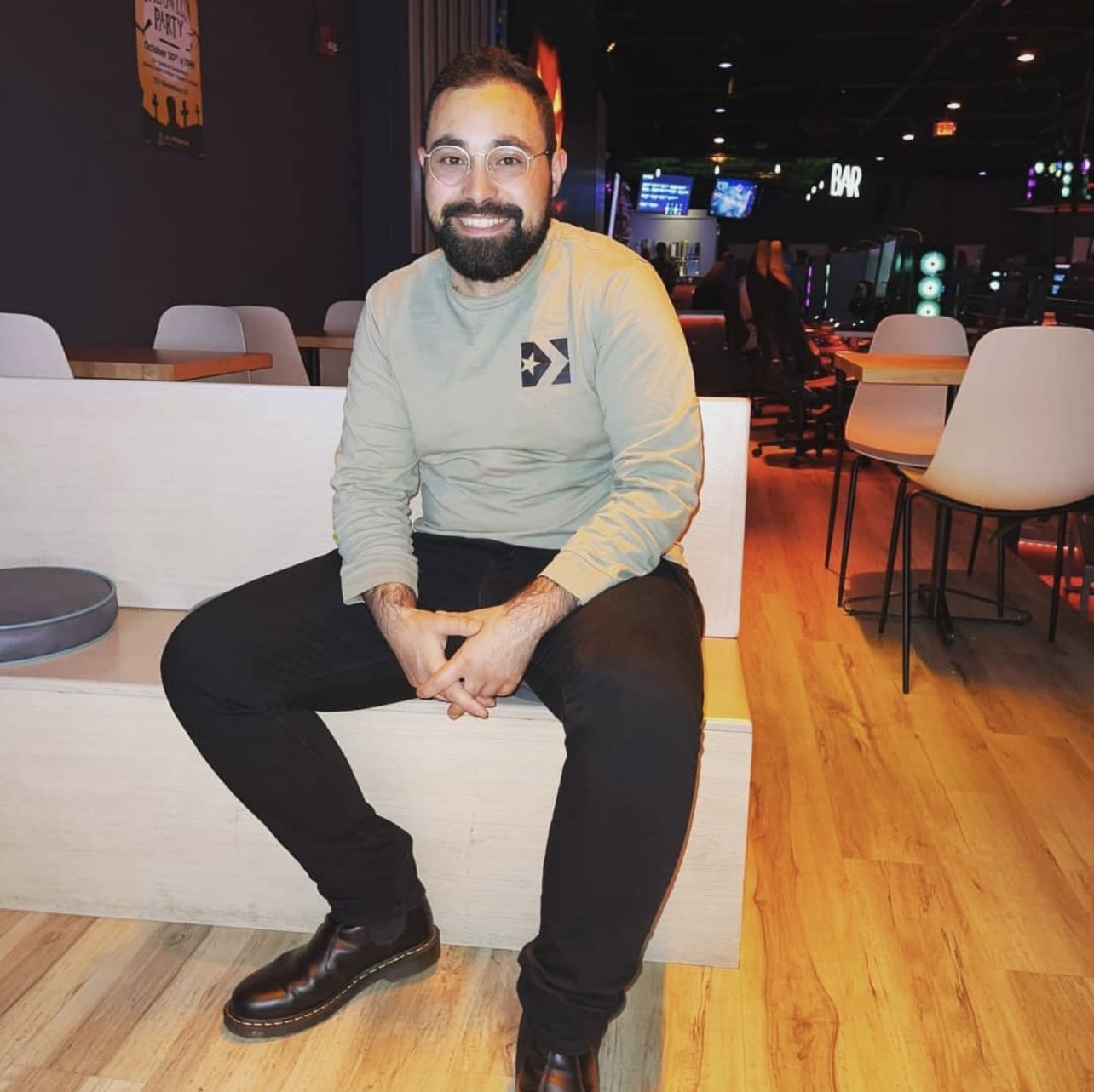 Profile of Raji Loji