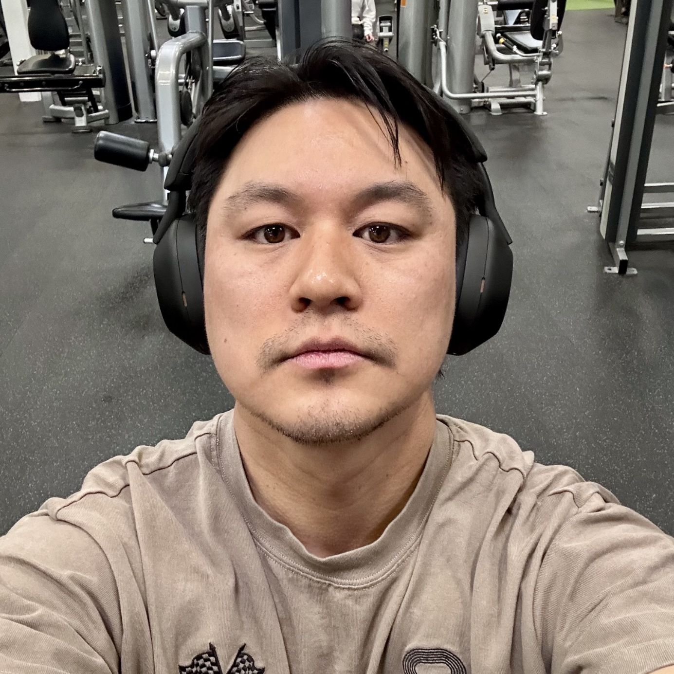 Profile of Harry Yeom