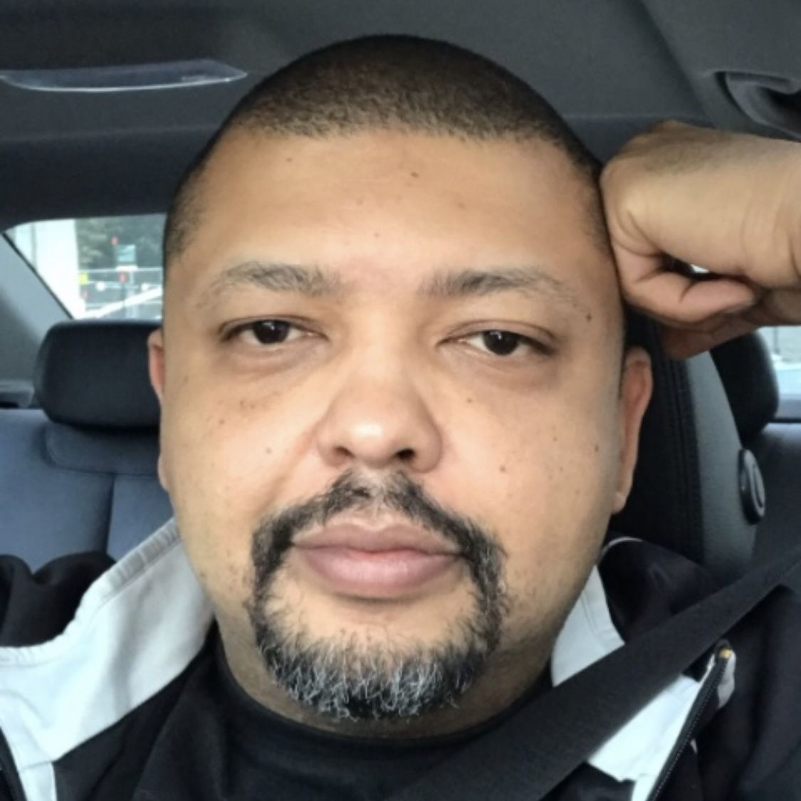 Profile of Arthur Nascimento