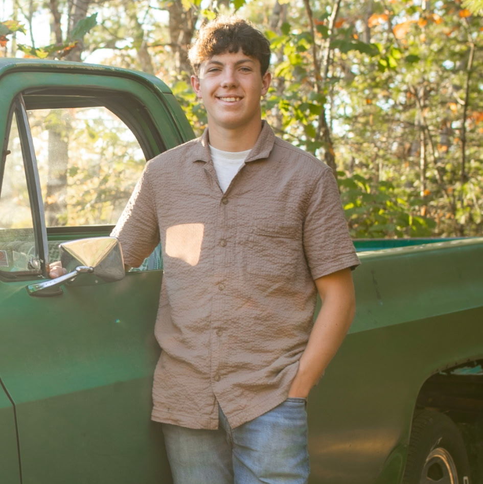 Profile of Jonah Dickinson