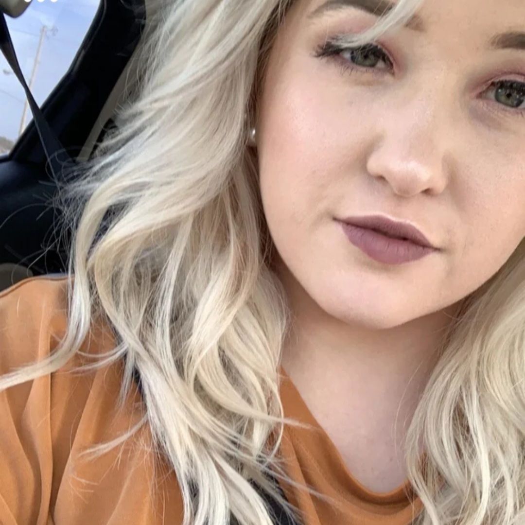 Profile of Kirsten Hall